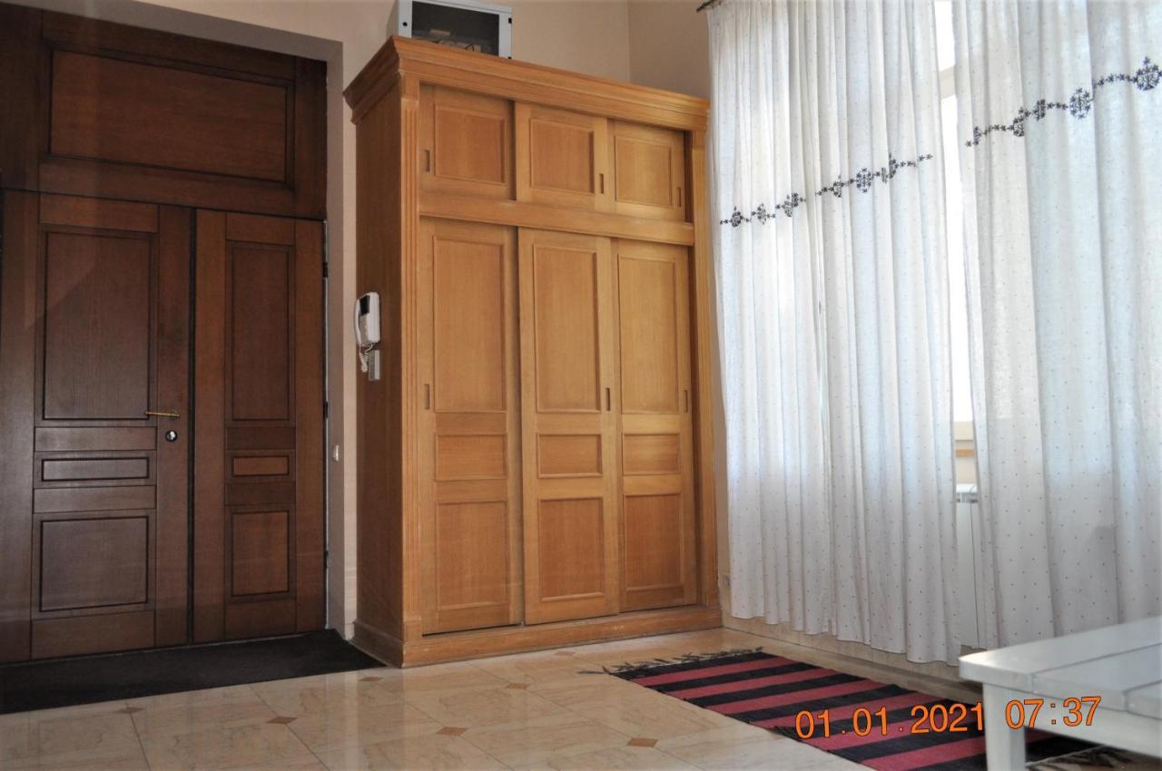 Great 144 Sq.M. Apartment In The Center Of Киев Экстерьер фото
