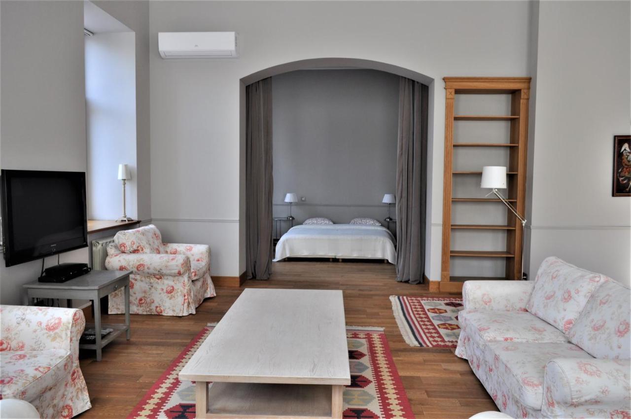 Great 144 Sq.M. Apartment In The Center Of Киев Экстерьер фото